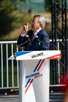 NEWS : Jean Luc Melenchon - AMFIS - La France Insoumise - Chateauneuf-sur-Isere - 23 08 2026 Jean-Luc MÃ lenchon lors de son meeting de candidat Ã la prÃ sidence de la RÃ publique Francaise 2027 lors des AMFIS 2026, universitÃ d Ã tÃ de la France Insoumise, Ã ChÃ¢teauneuf-sur-Isere le 23 08 2026. Photo Sandrine Thesillat PsNewZ  Copyright: xSandrinexThesillatx
