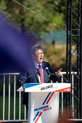 NEWS : Jean Luc Melenchon - AMFIS - La France Insoumise - Chateauneuf-sur-Isere - 23 08 2026 Jean-Luc MÃ lenchon lors de son meeting de candidat Ã la prÃ sidence de la RÃ publique Francaise 2027 lors des AMFIS 2026, universitÃ d Ã tÃ de la France Insoumise, Ã ChÃ¢teauneuf-sur-Isere le 23 08 2026. Photo Sandrine Thesillat PsNewZ  Copyright: xSandrinexThesillatx
