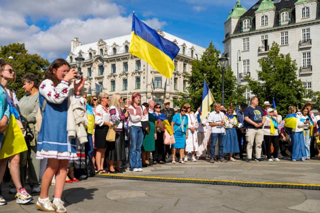 Markering av den ukrainske uavhengighetsdagen i Oslo Oslo 20260823. Markering av den ukrainske uavhengighetsdagen pa Eidsvolls plass utenfor Stortinget i Oslo. Foto: Amanda Pedersen Giske NTB Oslo Norge ErTbbLp9dNc EDITORIAL USE ONLY Ref:_BNC_POLErTbbLp9dNc.jpg *** Celebration of Ukrainian Independence Day in Oslo Oslo 20260823 Celebration of Ukrainian Independence Day at Eidsvolls Plass outside the Storting in Oslo Photo: Amanda Pedersen Giske, NTB Oslo, Norway ErTbbLp9dNc EDITORIAL USE ONLY Ref BNC POLErTbbLp9dNc jpg  Copyright: xAmandaxPedersenxGiskex xNTBx