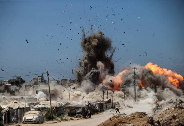 Israeli attacks on Gaza continue despite ceasefire GAZA STRIP, GAZA, PALESTINE - AUGUST 23: Intense flames and smoke rise following an Israeli airstrike that destroyed several homes and tents where displaced Palestinians were staying in Zuvayda, Gaza Strip, Palestine, on August 23, 2026. Ali Jadallah Anadolu Gaza Strip Gaza. Editorial use only. Please get in touch for any other usage.  Copyright: x2026xAnadoluxAlixJadallahx