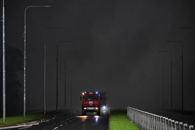 Fire breaks out at logistics center in St. Petersburg ST. PETERSBURG, RUSSIA - AUGUST 23: Firefighters respond to the area where a fire broke out at a logistics center as thick black smoke rises in St. Petersburg, Russia, on August 23, 2026. Boris Smirnov Anadolu Saint Petersburg Russia. Editorial use only. Please get in touch for any other usage.  Copyright: x2026xAnadoluxBorisxSmirnovx
