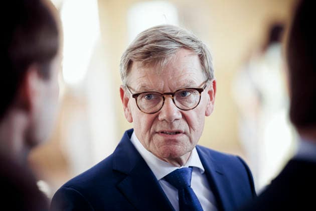 Johann Wadephul (CDU), Bundesaussenminister, gibt in einem zerstoerten U-Bahn Depot der Stadt Charkiw ein Pressestatement. Charkiw, 23.08.2026. Fotografiert im Auftrag des Auswaertigen Amtes Charkiw Ukraine *** Johann Wadephul (CDU), Federal Minister of Foreign Affairs, delivers a press statement at a destroyed subway depot in the city of Kharkiv. Kharkiv, August 23, 2026. Photographed on behalf of the Federal Foreign Office, Kharkiv, Ukraine. Copyright: xThomasxTrutschel AAx