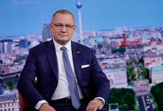 Tino Chrupalla, Vorsitzender der AfD, Deutschland, Berlin, ARD-Sommerinterview mit Tino Chrupalla, Vorsitzender der AfD, 23.08.2026 *** Tino Chrupalla, Chairman of the AfD, Germany, Berlin, ARD Summer Interview with Tino Chrupalla, Chairman of the AfD, August 23, 2026