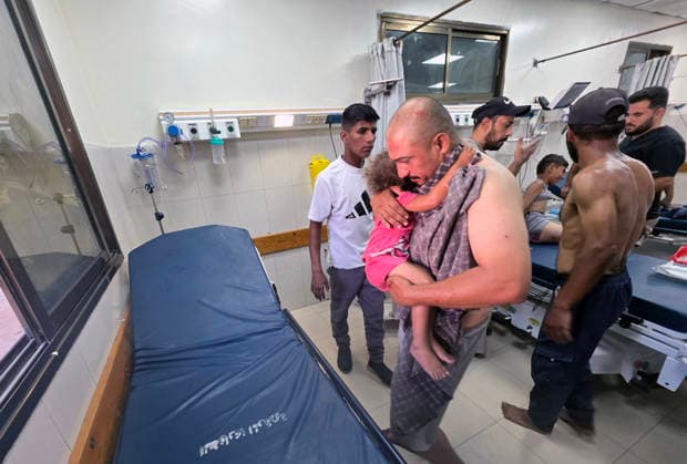 Wounded Palestinians Arrive at Nasser Medical Complex After Israeli Strike Palestinians transport seven wounded people, including children, to Nasser Medical Complex in Khan Younis, in the southern Gaza Strip, on August 23, 2026, following an Israeli strike that targeted civilians in Khan Younis refugee camp. Photo by Tariq Mohammad APA Images Khan Yunis Gaza Strip Palestinian Territory 230826_Khan_Yunis_TM_03(13) Copyright: xapaimagesxTariqxMohammad xapaimagesx