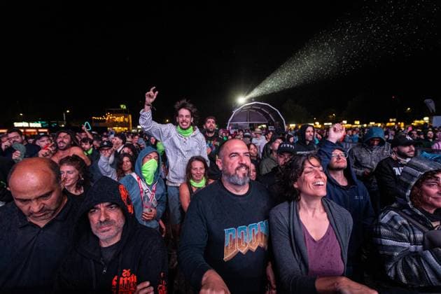 August 23, 2026, Vilar De Mouros, Viana Do Castelo, Portugal: Fans of the British band Skindred cheer during the final concert of the fifth and last day of the Vilar de Mouros festival. Vilar De Mouros Portugal - ZUMAs197 20260823_aaa_s197_047 Copyright: xDiogoxBaptistax