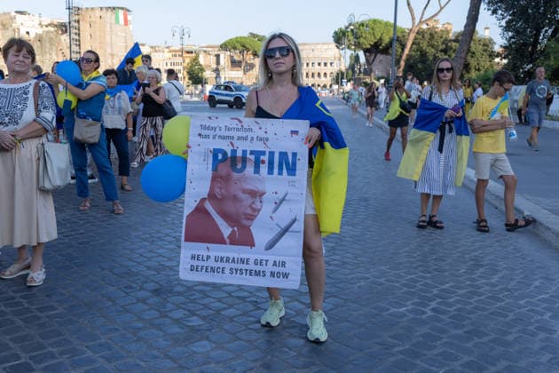 IPA87735391 - Rally in Rome to mark the anniversary of Ukraine s independence  Copyright: xMatteoxNardonex xx 87735391