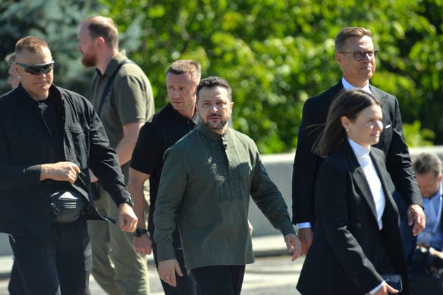 President of Ukraine Volodymyr Zelenskyy (C) and President of Finland Alexander Stubb (R) participate in the ceremony to raise the State Flag at the National Museum of the History of Ukraine in the Second World War Memorial Complex on National Flag Day, Kyiv, Ukraine, August 23, 2026. (Photo by Yevhen Kotenko Ukrinform) Raising of State Flag of Ukraine in Kyiv  Copyright: xYevhenxKotenkox