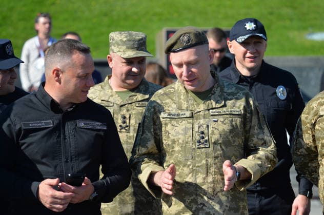Minister of Internal Affairs of Ukraine Ivan Vyhivskyi (L) and Commander-in-Chief of the Armed Forces of Ukraine Mykhailo Drapatyi attend the State Flag raising ceremony at the National Museum of the History of Ukraine in the Second World War Memorial Complex on National Flag Day, Kyiv, Ukraine, August 23, 2026. (Photo by Yevhen Kotenko Ukrinform) Raising of State Flag of Ukraine in Kyiv  Copyright: xYevhenxKotenkox