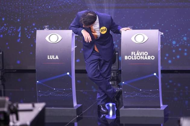 Band hosts the first presidential debate without Lula and Flavio Bolsonaro. Sao Paulo, SP. 23.08.2026 - Presidential Debate - Candidate Renan Santos (mission) during the first debate of the presidential race elections promoted by TV Bandeirantes, at the station s headquarters, in the southern zone of Sao Paulo, this Sunday, August 23, 2026.(Foto: Marina Uezima Brazil Photo Press Brazil Photo Press) INTERNATIONAL Sao Paulo Sao Paulo Brasil Copyright: xMarinaxUezimax