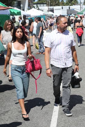 Celebrities shopping at the Farmers Market Featuring: Alyssa Alize, Nick Mendoza III Where: Studio City, California, United States When: 23 Aug 2026 Credit: H2Y INSTARimages EDITORIAL USE ONLY. NOT FOR USE BY NEWSPAPERS BASED IN THE UK. Copyright: xx instar55939938