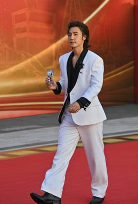 CHANGCHUN, CHINA - AUGUST 23: Actor Ci Sha arrives at the red carpet for the opening of the 21st Changchun Film Festival on August 23, 2026 in Changchun, Jilin Province of China.  Copyright: xChinaxNewsxServicex 111661692925