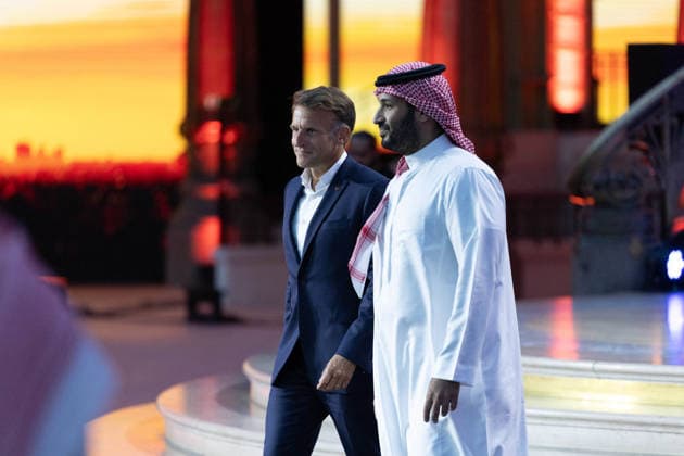 French President Emmanuel Macron and Saudi Arabia s Crown Prince Mohammed bin Salman (MBS) attend the closing ceremony of the Esports World Cup at the Grand Palais in Paris, France, on August 23, 2026. Raphael Lafargue, Pool Bestimage, Paris, France  Copyright: xRaphaelxLafarguex xPoolx xBestimagexRaphaelxLafarguex xPoolx xBestimagex