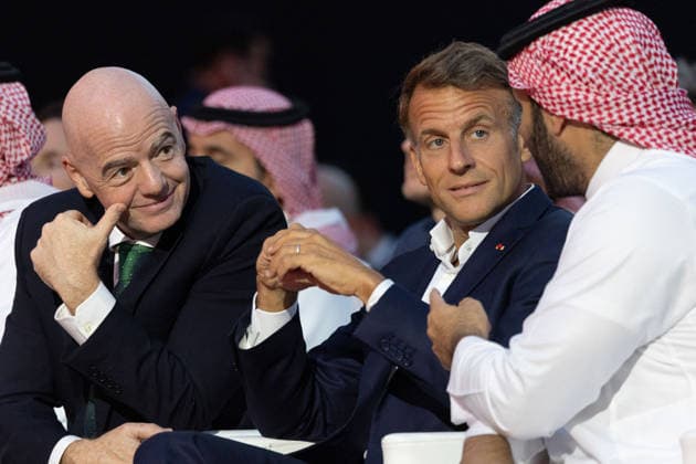French President Emmanuel Macron, Saudi Arabia s Crown Prince Mohammed bin Salman (MBS), and FIFA President Gianni Infantino attend the closing ceremony of the Esports World Cup at the Grand Palais in Paris, France, on August 23, 2026. Raphael Lafargue, Pool Bestimage, Paris, France  Copyright: xRaphaelxLafarguex xPoolx xBestimagexRaphaelxLafarguex xPoolx xBestimagex