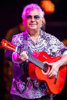 August 23, 2026, Vienna, Virginia, USA: Founder and lead singer Nicolas Reyes of the Gipsy Kings and his band perform their high-energy fusion of flamenco, rumba, salsa, and pop, featuring iconic songs, at the Filene Center at Wolf Trap in Vienna, Virginia, on Sunday, August 23, 2026. Vienna USA  - ZUMAkh2_ 20260823_znp_kh2_025 Copyright: xAlixKhalighx