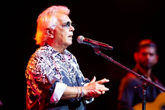 August 23, 2026, Vienna, Virginia, USA: Founder and lead singer Nicolas Reyes of the Gipsy Kings and his band perform their high-energy fusion of flamenco, rumba, salsa, and pop, featuring iconic songs, at the Filene Center at Wolf Trap in Vienna, Virginia, on Sunday, August 23, 2026. Vienna USA  - ZUMAkh2_ 20260823_znp_kh2_028 Copyright: xAlixKhalighx