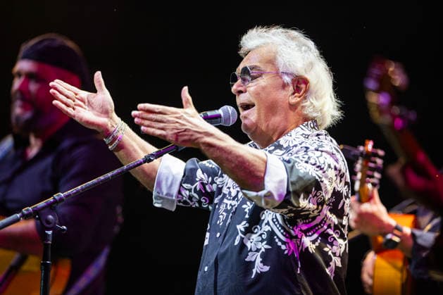 August 23, 2026, Vienna, Virginia, USA: Founder and lead singer Nicolas Reyes of the Gipsy Kings and his band perform their high-energy fusion of flamenco, rumba, salsa, and pop, featuring iconic songs, at the Filene Center at Wolf Trap in Vienna, Virginia, on Sunday, August 23, 2026. Vienna USA  - ZUMAkh2_ 20260823_znp_kh2_042 Copyright: xAlixKhalighx