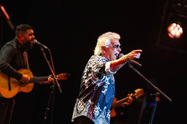 August 23, 2026, Vienna, Virginia, USA: Founder and lead singer Nicolas Reyes of the Gipsy Kings and his band perform their high-energy fusion of flamenco, rumba, salsa, and pop, featuring iconic songs, at the Filene Center at Wolf Trap in Vienna, Virginia, on Sunday, August 23, 2026. Vienna USA  - ZUMAkh2_ 20260823_znp_kh2_003 Copyright: xAlixKhalighx