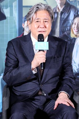 S. Korean actor Choi Min-sik S. Korean actor Choi Min-sik South Korean actor Choi Min-sik, who stars in the new movie The Intern, speaks during a publicity event in Seoul on Aug. 24, 2026, to promote the movie, set to hit local screens in South Korea on Sept. 16. (Yonhap) 2026-08-24 14:21:15 < 1980-2026 YONHAPNEWS AGENCY. .> ¼­¿ïÆ¯º°½Ã EDITORIAL USE ONLY  Copyright: xx PYH2026082410550034400 YonhapxNewsx yonphotos255872
