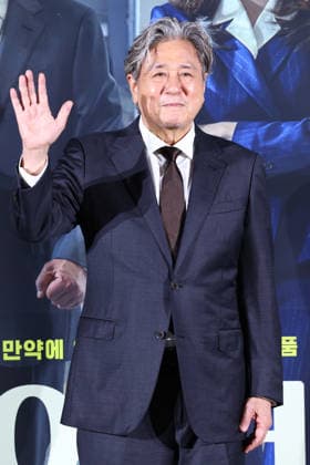 S. Korean actor Choi Min-sik S. Korean actor Choi Min-sik South Korean actor Choi Min-sik, who stars in the new movie The Intern, poses for a photo during a publicity event in Seoul on Aug. 24, 2026, to promote the movie, set to hit local screens in South Korea on Sept. 16. (Yonhap) 2026-08-24 14:21:00 < 1980-2026 YONHAPNEWS AGENCY. .> ¼­¿ïÆ¯º°½Ã EDITORIAL USE ONLY  Copyright: xx PYH2026082410530034400 YonhapxNewsx yonphotos255874