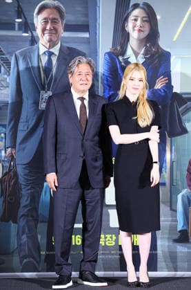 S. Korean actress Han So-hee and actor Choi Min-sik S. Korean actress Han So-hee and actor Choi Min-sik South Korean actress Han So-hee and actor Choi Min-sik, who star in the new movie The Intern, pose for a photo during a publicity event in Seoul on Aug. 24, 2026, to promote the movie, set to hit local screens in South Korea on Sept. 16. (Yonhap) 2026-08-24 14:22:29 < 1980-2026 YONHAPNEWS AGENCY. .> ¼­¿ïÆ¯º°½Ã EDITORIAL USE ONLY  Copyright: xx PYH2026082410650034400 YonhapxNewsx yonphotos255882