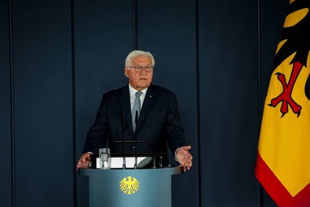 Symbolische Schlüsselübergabe für den Amtssitz am Spreebogen Ansprache bei der symbolischen Schlüsselübergabe für das als temporärer Amtssitz des Bundespräsidenten genutzte Gebäude. Frank-Walter Steinmeier, Bundespräsident. DEU, Deutschland, Berlin, 24.08.2026 *** Symbolic Key Handover for the Official Residence at Spreebogen Speech at the symbolic key handover for the building used as the Federal President’s temporary official residence Frank-Walter Steinmeier, Federal President DEU, Germany, Berlin, August 24, 2026
