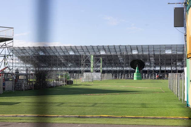Construction of the Shakira Stadium in Madrid: Progress on the construction of the Shakira City in the Villaverde district, as of August 24, 2026, in Madrid, Spain. The complex, which will host Shakira’s residency starting this coming September, will feature eight pavilions and be inspired by Colombian magical realism. AUGUST 24, 2026 Jesús Hellí Spain  Copyright: xJesusxHellinx 7729248