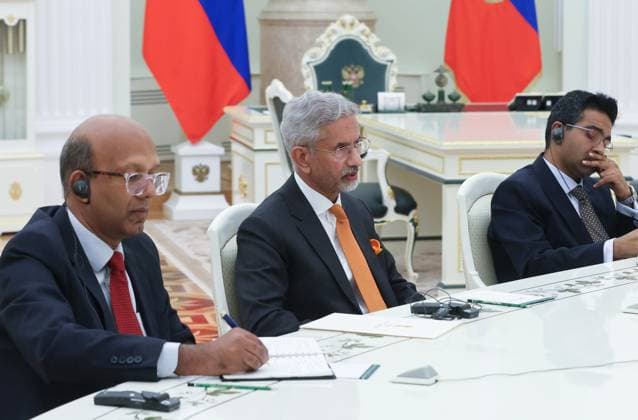 Russia India 9227871 24.08.2026 Indian Foreign Minister Subrahmanyam Jaishankar attends a meeting with Russian President Vladimir Putin at the Kremlin, in Moscow, Russia. Indian Ambassador to Russia Vinay Kumar, is at left. Sergei Karpukhin Sputnik Moscow Russia  Copyright: xSergeixKarpukhinx