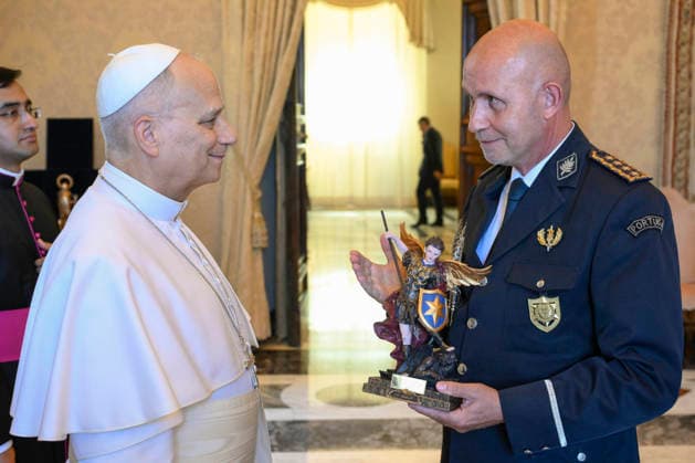 VATICAN - POPE LEO XIV RECEIVES IN PRIVATE AUDIECE DELEGATION OF THE MILITARY ORDINARIATE FOR PORTUGAL AT THE VATICAN- 2026 8 24 Italy , Roma , Vatican, 2026 8 24 Pope Leo XIV receives in private audience Delegation of the Military Ordinariate for Portugal at the Vatican EDITORIAL USE ONLY - NO BOOKS Copyright: xVATICANxMEDIAx