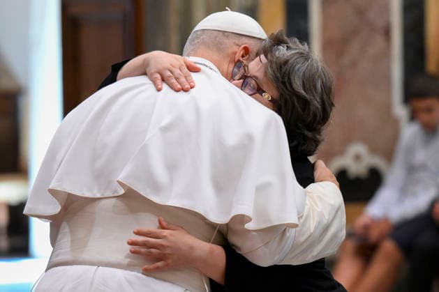 VATICAN - POPE LEO XIV RECEIVES IN PRIVATE AUDIECE DELEGATION OF THE MILITARY ORDINARIATE FOR PORTUGAL MEMEBERS OF THE MARSODETO FOUNDATION AT THE VATICAN- 2026 8 24 Italy , Roma , Vatican, 2026 8 24 Pope Leo XIV receives in private audience Members of the Marsodeto Foundation at the Vatican EDITORIAL USE ONLY - NO BOOKS Copyright: xVATICANxMEDIAx