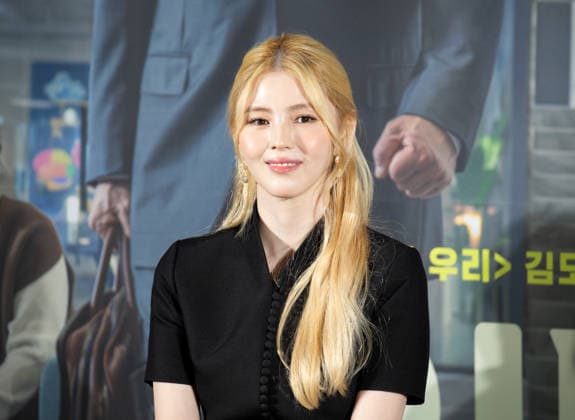 Han So-Hee, Aug 24, 2026 : Cast member Han So-Hee during a press conference for South Korean movie Intern in Seoul, South Korea. The Korean remake of the Hollywood hit The Intern (2015) is set to open on September 16.  aflo_342658379