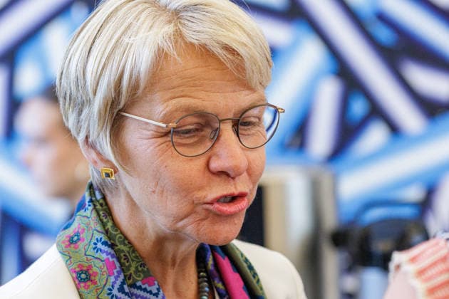 24.08.2026. Düsseldorf. Dorothee Feller bei der Verleihung des Verdienstordens des Landes Nordrhein-Westfalen anlässlich des 80. Landesgeburtstages. Düsseldorf Staatskanzlei Nordrhein-Westfalen Deutschland *** August 24, 2026, Düsseldorf: Dorothee Feller at the ceremony to award the Order of Merit of the State of North Rhine-Westphalia on the occasion of the state’s 80th anniversary. Düsseldorf, State Chancellery of North Rhine-Westphalia, Germany