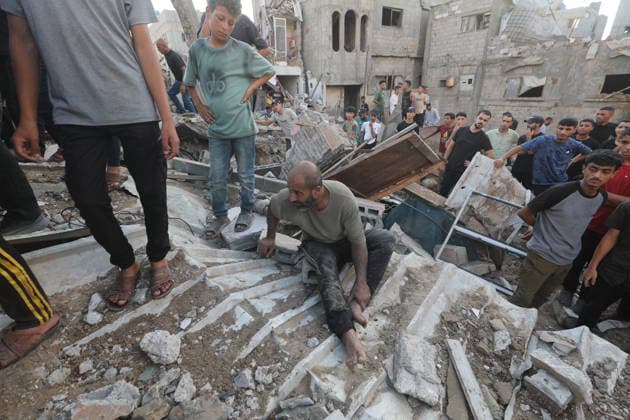 Israeli attacks continue in Gaza despite ceasefire BUREIJ, GAZA STRIP, PALESTINE - AUGUST 24: Search and rescue operations begin at the Bureij Refugee Camp following Israeli airstrikes targeting the area despite a ceasefire in Gaza, Palestine on August 24, 2026. Moiz Salhi Anadolu Bureij Gaza. Editorial use only. Please get in touch for any other usage.  Copyright: x2026xAnadoluxMoizxSalhix