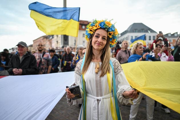 Ukrainian Independence day celebrations in Poland WARSAW, POLAND - AUGUST 24: Members of the Ukrainian diaspora and Poles participate in a demonstration celebrating the Ukrainian Independence day in Warsaw, Poland on August 24, 2026. Omar Marques Anadolu Warsaw Poland. Editorial use only. Please get in touch for any other usage.  Copyright: x2026xAnadoluxOmarxMarquesx