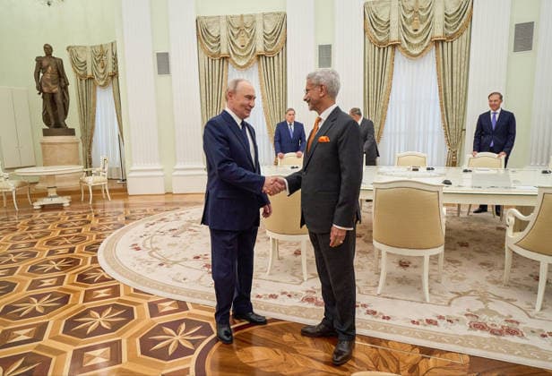 RECORD DATE NOT STATED EAM S Jaishankar calls on Russian President Vladimir Putin Moscow, Aug 24 (ANI): External Affairs Minister S Jaishankar calls on Russian President Vladimir Putin, in Moscow on Monday. (@DrSJaishankar X ANI Photo) Moscow Russia Copyright: xANIx ANI_20260824537