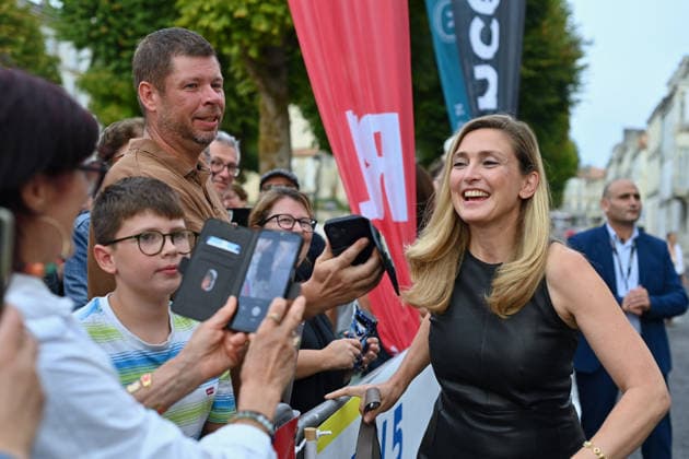 Opening Red Carpet 19th Angouleme French-Speaking Film Festival Julie Gayet attends the Opening Red Carpet at the 19th Angouleme French-Speaking Film Festival on August 24, 2026 in Angouleme, France. Photo by Franck Castel ABACAPRESS.COM Angouleme  Copyright: xCastelxFranck ABACAx