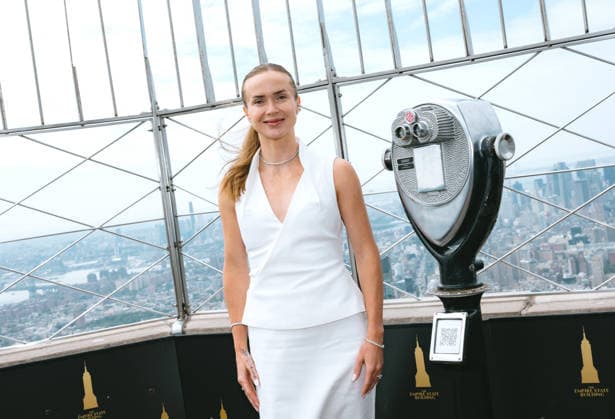 August 24, 2026, New York, Ny, United States: Elina Svitolina lights the Empire State Building in honor of Ukrainian Independence Day in partnership with the Consulate General of Ukraine in New York. Held at Empire State Building in New York. Dinara Khairova Zuma Press August 24, 2026. New York United States - ZUMAp281 20260824_zea_p281_013 Copyright: xPhotoxImagexPressx