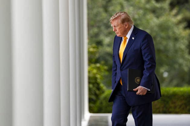 White House Coverage US President Donald Trump arrives to deliver remarks during an education event in the Rose Garden of the White House in Washington DC, USA, 24 August 2026. President Trump and Secretary McMahon highlighted the administration’s school choice program as the new academic year begins. WASHINGTON DISTRICT OF COLUMBIA United States  Copyright: xPool ABACAx