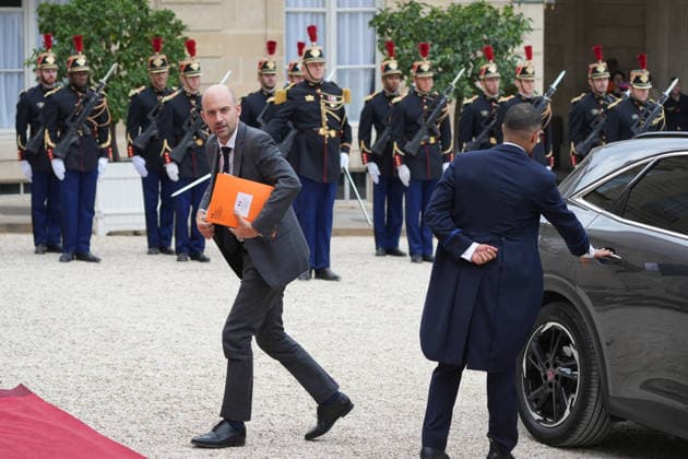 France s Minister of Foreign Affairs, Jean Noel Barrot, and President of the Republic Emmanuel Macron welcome His Royal Highness Mohammed bin Salman bin Abdulaziz Al Saud, Crown Prince and Prime Minister of Saudi Arabia, to strengthen the strategic partnership between the two countries at the Élysée Palace in Paris, France, on August 24, 2026. Anne Sophie Guebey, Bestimage  Copyright: xAnne-SophiexGuebeyx xBestimagexAnne-SophiexGuebeyx xBestimagex