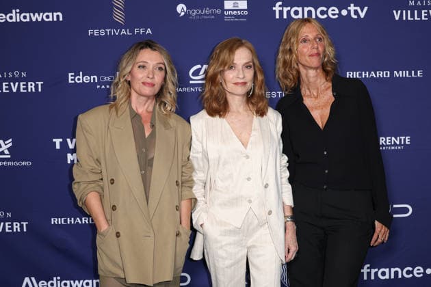 Festival du Film Francophone d AngouleÌ‚me 2026 - jour 1 Anne Marivin , Isabelle Huppert et Sandrine Kiberlain Photocall de la CÃ rÃ monie d Ouverture du Festival du Film Francophone d AngouleÌ‚me 2026, le 24 aoÃ»t 2026.  Copyright: xFabricexChasseryx