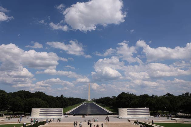 August 24, 2026, Washington, District Of Columbia, USA: The National Military Monument near the Lincoln Memorial in Washington, DC, USA, on August 24, 2026. As part of the American 250 celebrations, the National Military Monument, which emulates stone, displays the names of 41 million U.S. service members on the screen. Washington USA - ZUMAs337 20260824_znp_s337_018 Copyright: xGentxShkullakux