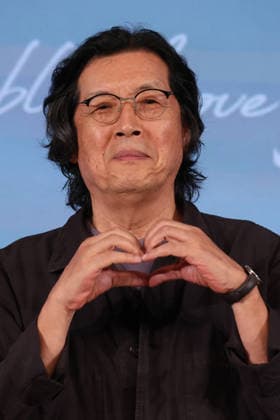 S. Korean director Lee Chang-dong S. Korean director Lee Chang-dong South Korean director Lee Chang-dong poses for a photo during a publicity event for the upcoming Netflix movie Possible Love in Seoul on Aug. 25, 2026. (Yonhap) 2026-08-25 12:47:11 < 1980-2026 YONHAPNEWS AGENCY. .> ¼­¿ïÆ¯º°½Ã EDITORIAL USE ONLY  Copyright: xx PYH2026082509240034400 YonhapxNewsx yonphotos255948