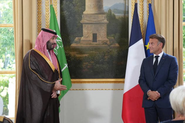 Macron And MBS Sign Strategic Partnership At Elysee Palace - Paris French President Emmanuel Macron and Saudi Crown Prince and Prime Minister Mohammed bin Salman bin Abdulaziz Al Saud strengthen the strategic partnership between the two countries during a signing ceremony at the Elysee Palace in Paris, France on August 24, 2026. Photo by Anne-Sophie Guebey Pool ABACAPRESS.COM Paris France  Copyright: xGuebeyxAnne-Sophie Pool ABACAx