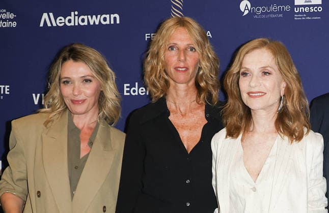 Anne Marivin, Sandrine Kiberlain, Isabelle Huppert at the photocall for the opening night of the 19th edition of the Angoulême Francophone Film Festival on August 24, 2026. Coadic Guirec Bestimage Photocall of the opening night of the 19th edition of the Angoulême Francophone Film Festival on August 24, 2026, Angoulême, France  Copyright: xCOADICxGUIRECx xBESTIMAGExCOADICxGUIRECx xBESTIMAGEx