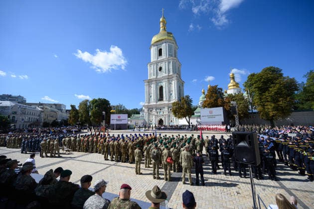 Die Ukraine feiert ihren 35. Unabhaengigkeitstag am 24.08.2026 Die Ukraine feiert ihren 35. Unabhaengigkeitstag am 24.08.2026 in Kiew, President Takes Part in Events on Ukraine s Independence Day Press Service Of The President Of Ukraine via SVEN SIMON Fotoagentur GmbH & Co. Pressefoto KG Seidlhofstr.10 85540 Haar GLS Bank IBAN DE75 4306 0967 4030 0251 00 BIC GENODEM1GLS www.svensimon.net Kiew Ukraine *** Ukraine will celebrate its 35th Independence Day on August 24, 2026. Ukraine will celebrate its 35th Independence Day on August 24, 2026, in Kyiv, President Takes Part in Events on Ukraine’s Independence Day Press Service of the President of Ukraine via SVEN SIMON Fotoagentur GmbH & Co. Pressefoto KG Seidlhofstr. 10 85540 Poolfoto SvenSimon-Press Service Of The President Of Ukraine ,EDITORIAL USE ONLY