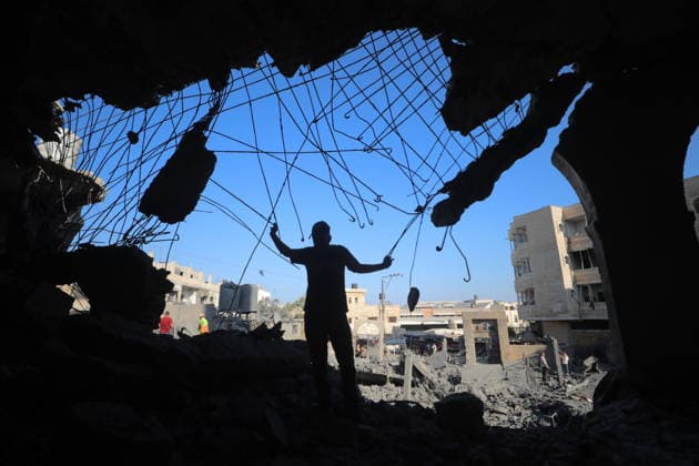 Palestinians Inspect Destruction at Historic Abu Salim Mosque in Deir el-Balah Palestinians inspect the destruction at the historic Abu Salim Mosque in Deir el-Balah, in the central Gaza Strip, on August 25, 2026, after it was targeted in an Israeli strike the previous evening. Local sources said the mosque was completely destroyed and several people were wounded in the strike. Photo by Hassan al-Jedi apaimages Nusairat Gaza Strip Palestinian Territory 250826_Deir_al-Balah_HJ_00(12).jpeg Copyright: xapaimagesxHassanxal-Jedixx xapaimagesx