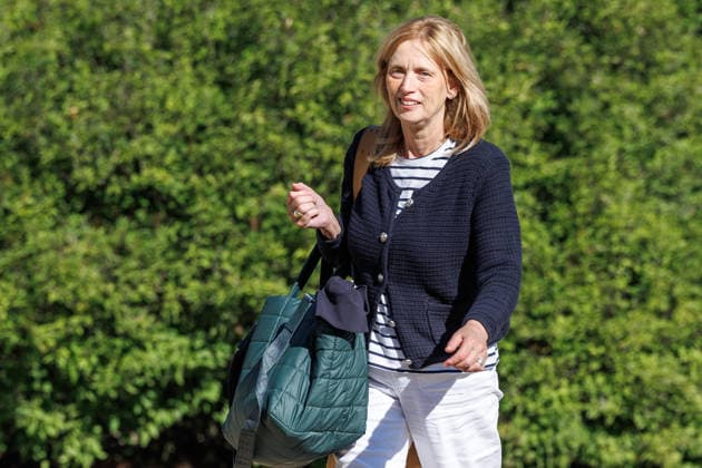 Kabinettsklausur Karin Prien (CDU), Bundesfamilienministerin, bei einer Kabinettsklausur am 25.08.26 in der Schloss Neuhardenberg in Brandenburg. Brandenburg Deutschland Schloss Neuhardenberg *** Cabinet Retreat: Karin Prien (CDU), Federal Minister for Family Affairs, at a cabinet retreat on August 25, 2026, at Neuhardenberg Castle in Brandenburg, Germany; Neuhardenberg Castle