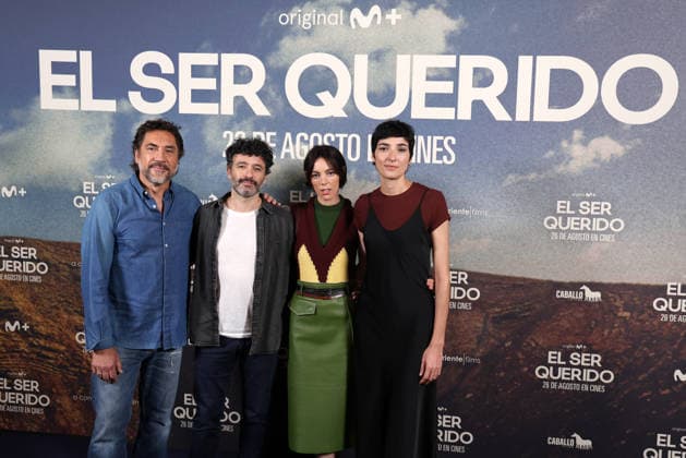 Rodrigo Sorogoyen presents his film *El ser querido* in Madrid. Javier Bardem, Rodrigo Sorogoyen, Vicky Luengo, and Isabel Pena pose at the photocall for the film *El ser querido*, on August 25, 2026, in Madrid, Spain. CELEBRITIES MOVIES FILM PHOTOCALL Raú Madrid Madrid, Spain  Copyright: xRaulxTerrelx 7731448
