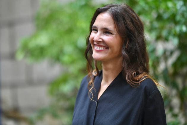 19th Angouleme French-Speaking Film Festival - Day 2 FC Virginie Ledoyen attends the Le Rouge et le Noir Photocall during Day Two of the 19th Angouleme French-Speaking Film Festival on August 25, 2026 in Angouleme, France. Photo by Franck Castel ABACAPRESS.COM Angouleme  Copyright: xCastelxFranck ABACAx