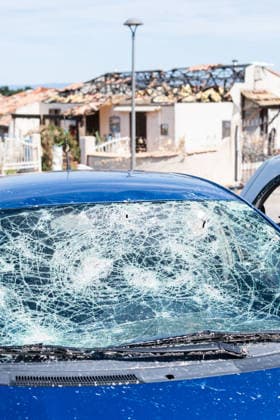 Illustration of the village of Pomas, partially destroyed after the tornado struck the Aude department (11). The tornado struck Pomas on Monday around 5:20 p.m. Many roofs were torn off and houses were blown away. Météo France had placed several departments in the Southwest, including the Aude, under an orange alert for thunderstorms, citing the risk of locally severe weather. 39 people were injured in Pomas, Aude, France, on August 25, 2026. Sylvain Gelineau, Bestimage. Image showing the village of Pomas, partially destroyed after a tornado struck the Aude department. 11. The tornado hit Pomas on Monday around 5:20 p.m. Numerous roofs were torn off, and houses were blown apart. Météo-France had placed several southwestern departments—incl  Copyright: xSylvainxGelineau xBestimagexSylvainxGelineau xBestimagex