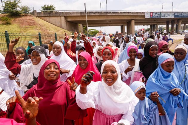 Mawlid al-Nabi in Nigeria ABUJA, NIGERIA - AUGUST 25 : Hundreds of people gather to celebrate Mawlid al-Nabi in colorful attire as they parade through the streets in Abuja, Nigeria on August 25, 2026. Participants wave, offer prayers, and recite hymns to mark the birth of Prophet Muhammad in Nigeria, the most populous Muslim nation in Africa. Emmanuel Osodi Anadolu Abuja Nigeria. Editorial use only. Please get in touch for any other usage.  Copyright: x2026xAnadoluxEmmanuelxOsodix